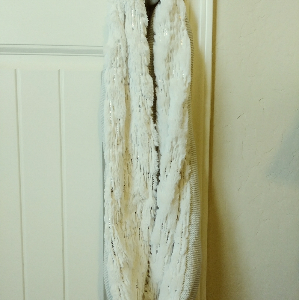 I.N.C Scarf